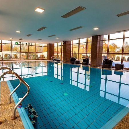 Hotel Terra Balneo Галац Экстерьер фото